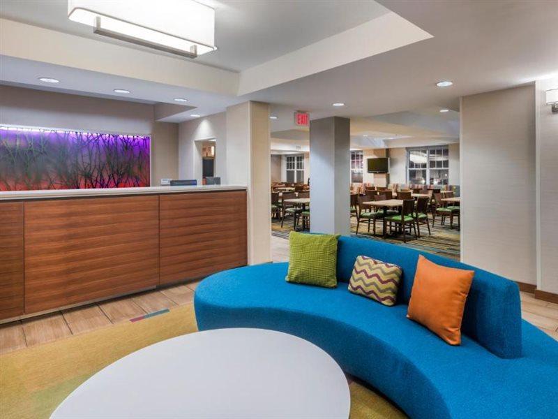 Fairfield Inn Kansas City Downtown/Union Hill מראה חיצוני תמונה