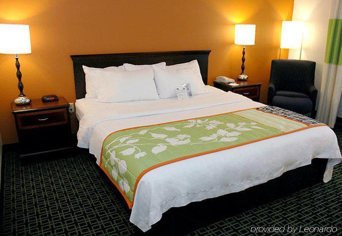 Fairfield Inn Kansas City Downtown/Union Hill חדר תמונה